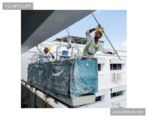 两名中国选手困阿联酋 俄罗斯三人逃离