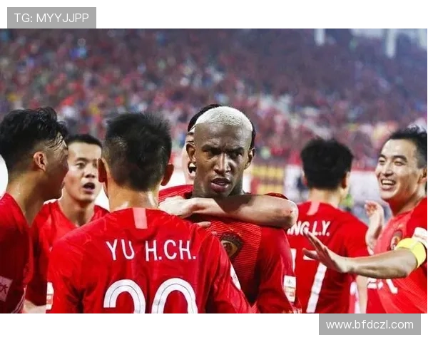 佩萨罗仍有希望 阿维利诺斯卡法蒂之战关键 佩萨罗仍有希望 阿维利诺斯卡法蒂之战关键